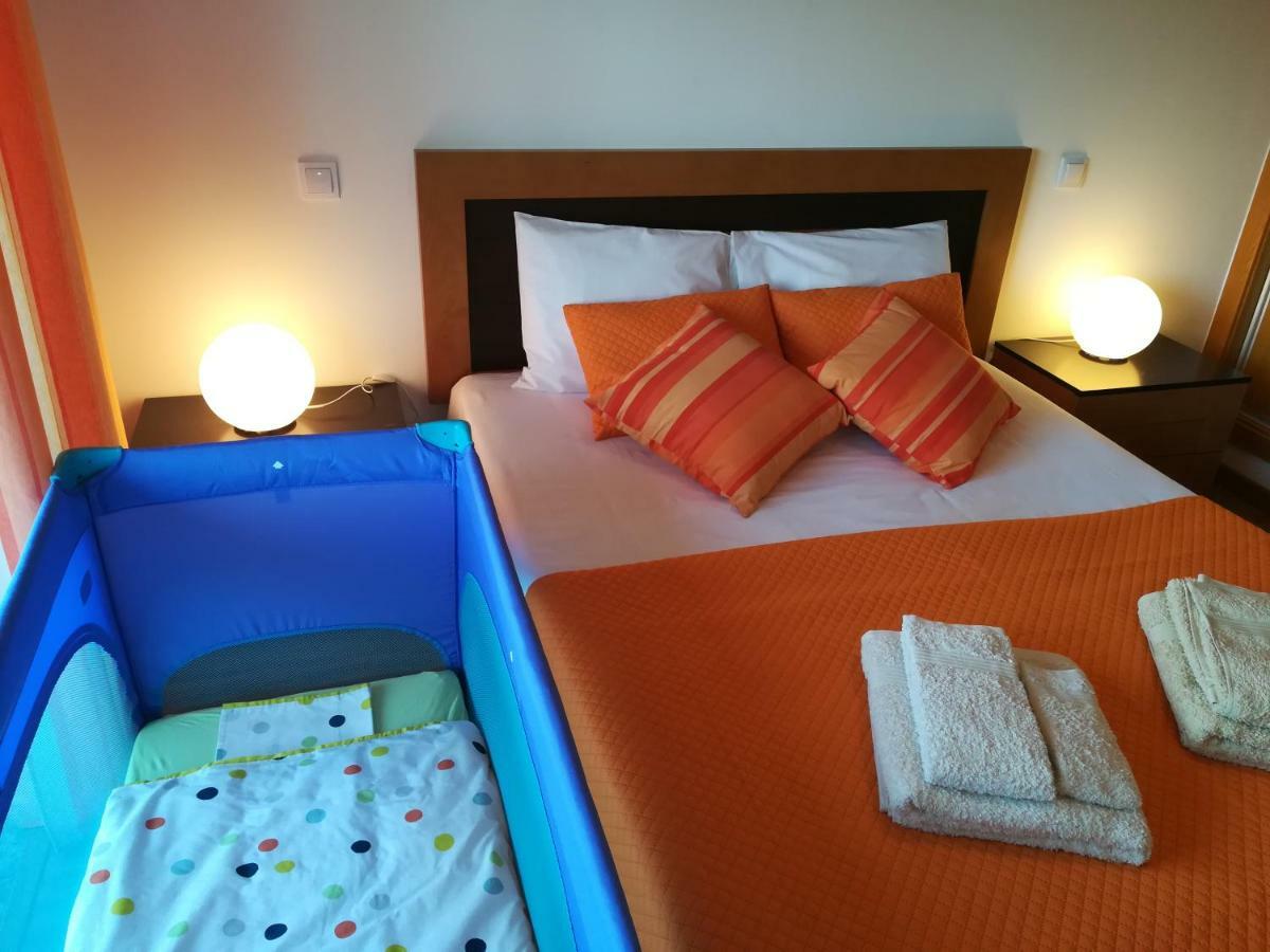 Apartamento BaySide São Martinho do Porto Eksteriør billede