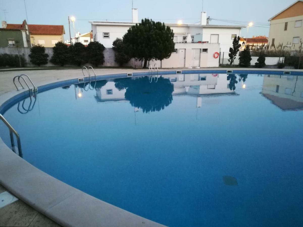 Apartamento BaySide São Martinho do Porto Eksteriør billede